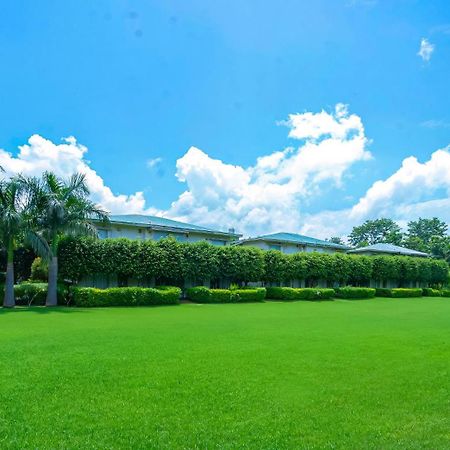 The Tattwaa Corbett Spa And Resort Rāmnagar Buitenkant foto