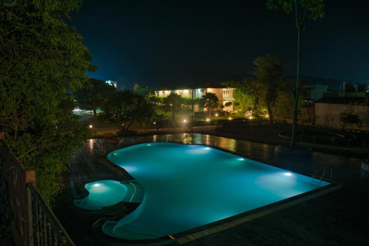 The Tattwaa Corbett Spa And Resort Rāmnagar Buitenkant foto