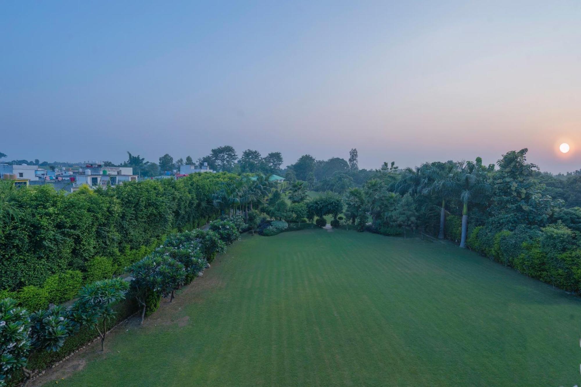 The Tattwaa Corbett Spa And Resort Rāmnagar Buitenkant foto